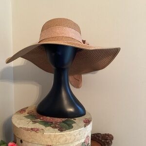 NEW Kentucky derby  Tea Party Tan Wide-Brim Hat with attached bow